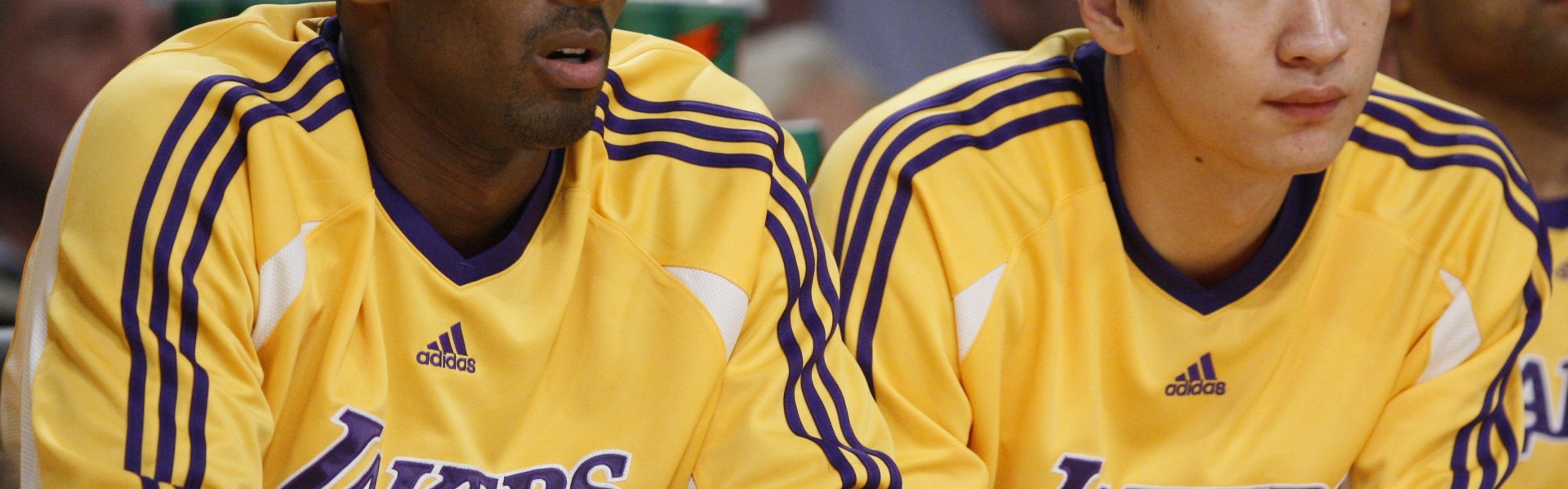 孙悦调侃：都说我在湖人夺冠很容易 确实是 免费看球还给我钱