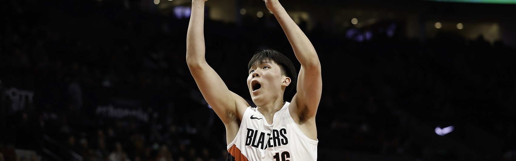 比分直播-媒体人：杨瀚森字典里不能有垃圾时间概念 英语进步速度让人忧虑